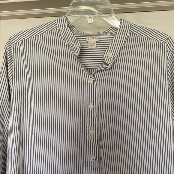 J Crew women’s XL striped top - Picture 2 of 7